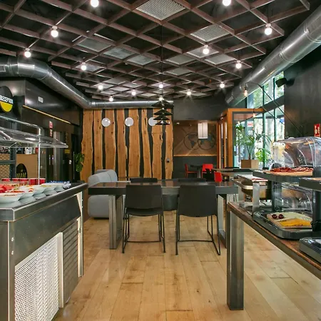 纽巴塞罗那酒店 3*